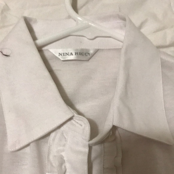 Blouse - Picture 2 of 3